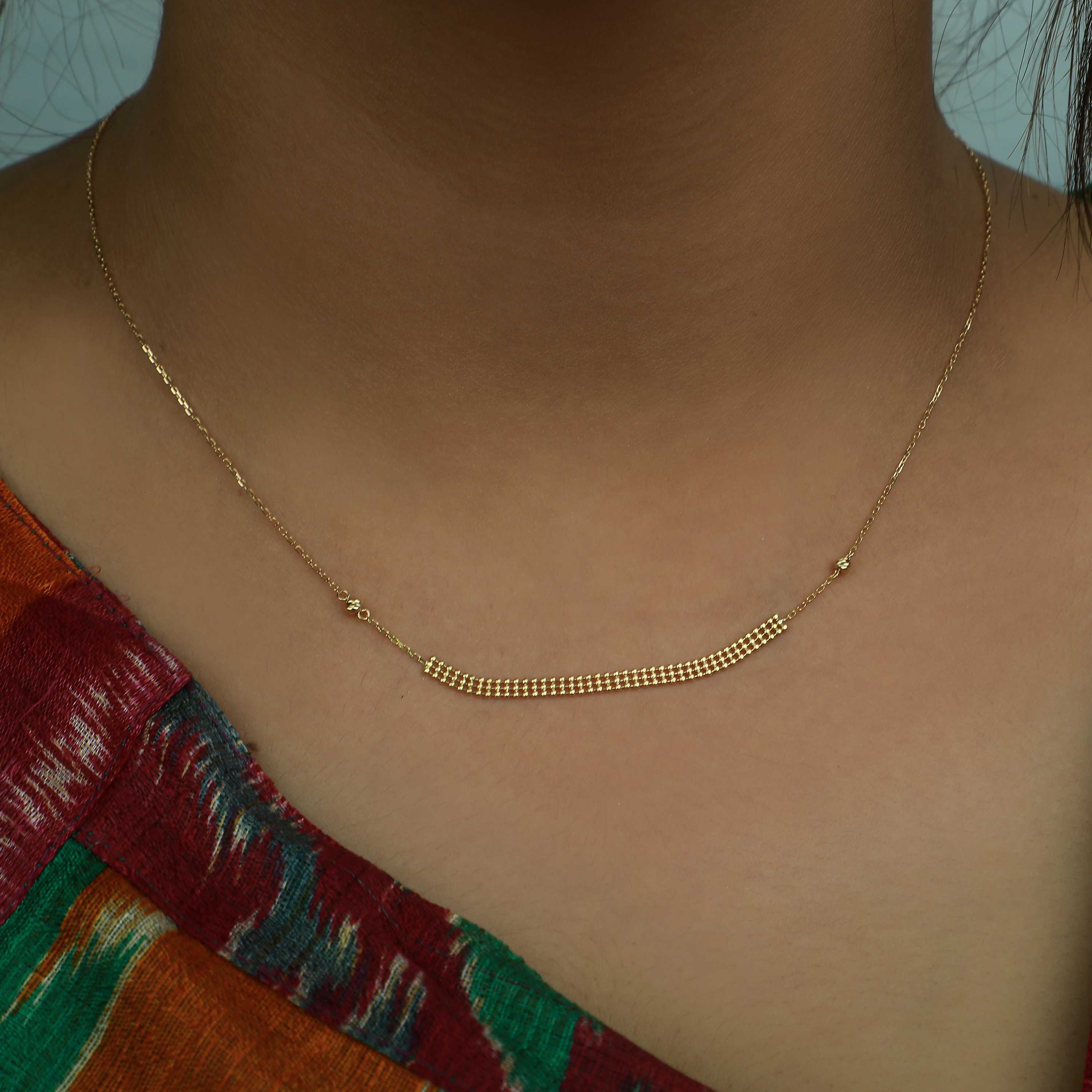 18 karat gold choker, made in Turkey - (H-0946)